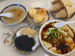 -正南齐北·老街糯米团(洪崖洞店)
