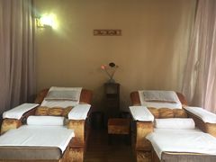 -耳语轻风专业采耳馆(古北花世界商业广场店)