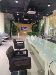 -CARR SALON
