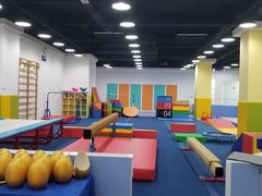 -蜩动儿童运动成长馆(恒生万鹂广场店)