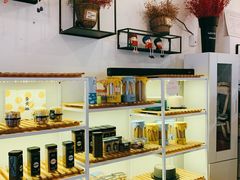面包甜点陈列柜-觅恬记港式甜品(1818店)