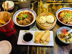-张氏宽窄巷成都名小吃(茂业百货华强北店)