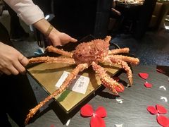 -蟹犇前•帝王蟹雪蟹(陆家嘴店)