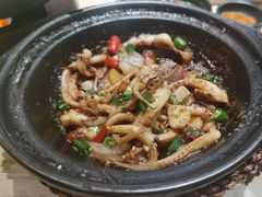 -川堂风·跷脚牛肉·乐山爆炒(宝山日月光店)