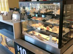 面包甜点陈列柜-麦当劳(百利广场店)