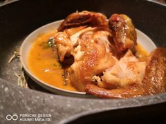 -The ROOF (通盈中心店)