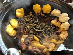 -缘福乡村铁锅炖民宿(八达岭店)