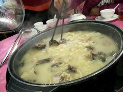 -侠成水上农庄(工业大道店)
