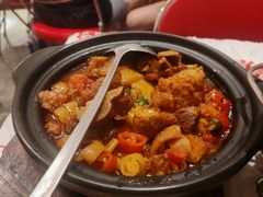 -老表记广西宵夜螺蛳鸭脚煲(东盟店)
