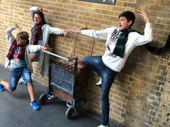 -九又四分之三站台哈利波特商店