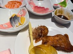 -领鲜活海鲜榴莲自助火锅(东门店)