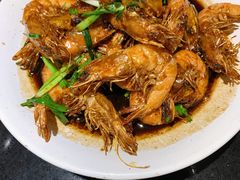 油爆基围虾-老头儿油爆虾·知味杭州(爱琴海购物中心)