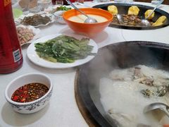 -象牙山铁锅炖(汇东郦城店)