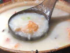 -粤港湾砂锅粥·宵夜(宝龙店)