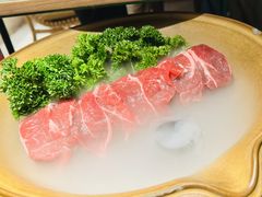 -三出山火锅(南京万象天地店)