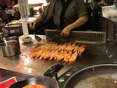 -四海一家自助餐(益田假日广场店)