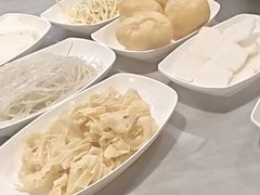 -光头药膳鸡(莱茵小镇店)