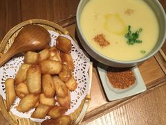 -云海肴·汽锅鸡·云南菜(天山百盛优客店)