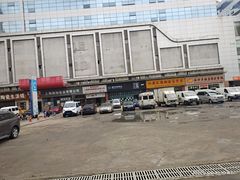 -万润国际酒店用品市场(曹安国际商城店)