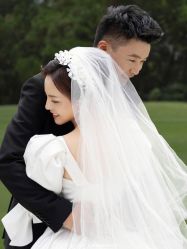 -爱城婚纱摄影·品质严选店