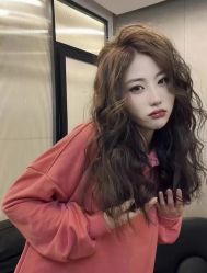 -妃格美发沙龙·烫发·染发