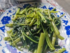 -老班长·小龙虾·鲜货烧烤大排档(金街美地店)