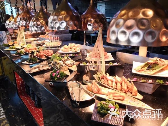 五月罗马海鲜自助餐厅