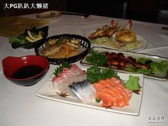 鱼生和烤鳗鱼-禅猫日本料理