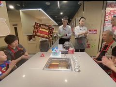 -海底捞火锅(凯德广场店)