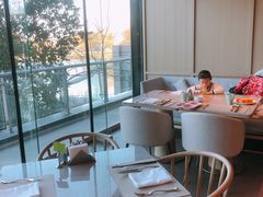 -上海佘山世茂艾美酒店
