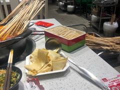 -钢管厂五区小郡肝串串香(蜀都万达店)