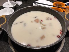 -煲宫猪肚鸡(昆山金鹰国际购物中心店)