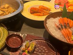 -牛YO寿喜烧·铁板烧和牛火锅自助(市府恒隆店)