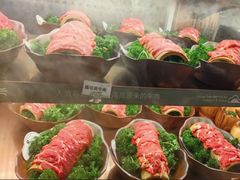 -楠小云·云南鲜牛野生菌自助火锅(九眼桥店)