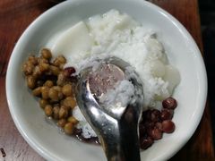 -四小区火锅·巷子里的重庆火锅(花照壁店)