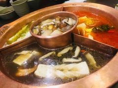 -滇釜火锅·能喝汤的火锅(车公庄店)