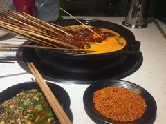 -钢管厂五区小郡肝串串香(奥克斯广场锦城万达店)