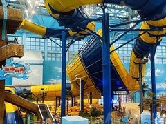 -华夏文旅西安度假区