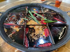 -正南齊北重庆老火锅(光华村直营店)