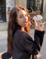 -Kraemer Paris  苏豪路易士·嘉玛发廊