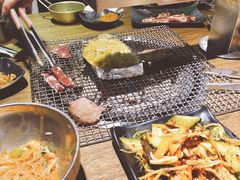 -鑫釜山海鲜烧烤(鑫丰国际店)