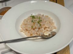 手剥河虾仁配虾仔醋-妈妈家·本帮菜(总店)