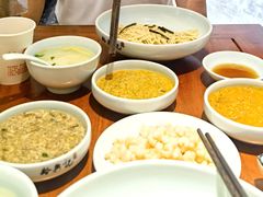 -裕兴记•蟹黄面馆(人民广场店)