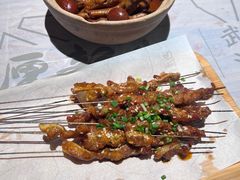 -巴厘龙虾·榜首油焖大虾(音乐学院·沿江酒馆店)