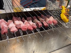 -喜悦小串丹东小黄牛海鲜烧烤大排档(民主广场店)