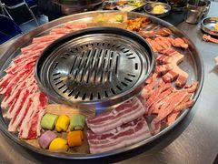 -哈哈碳都·牛肋条无限自助烤肉(台江万达店)