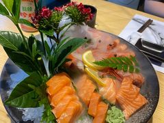 -枝魯枝魯自助料理