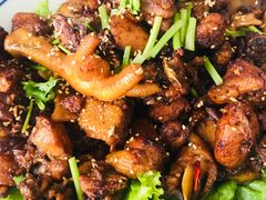 -八两八金·莱芜特色炒鸡(市南漳浦路店)