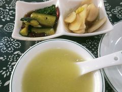 -八两八金·莱芜特色炒鸡(市南漳浦路店)