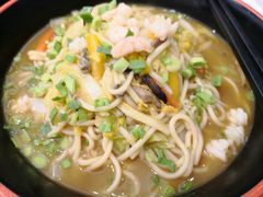 -骏莱海鲜鱼港(五角场店)